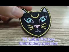 Quần áo thêu nhãn cá mập Ghi đắp chuyển nhiệt có thể giặt tùy chỉnh