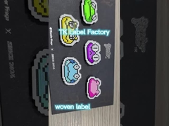 Nhãn quần áo dệt tùy chỉnh Vải Thêu Miếng vá Đặc tính có thể giặt