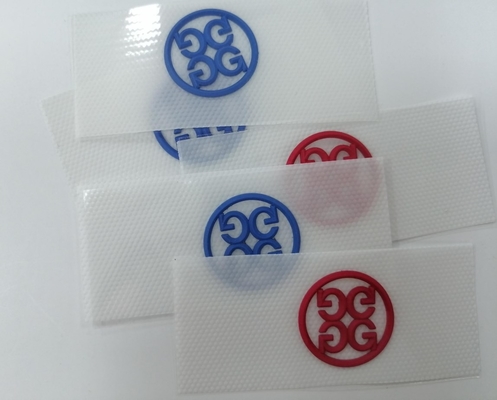 Nhãn quần áo truyền nhiệt silicon đúc 3D có thể giặt được cho hàng may mặc