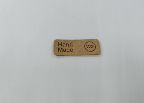 Logo in nổi Microfiber Da PU Các bản vá lỗi có thể giặt được Nhãn may trên quần áo
