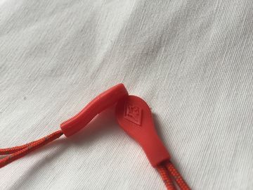 Thiết kế Vivid Durable Rubber Zipper Kéo cho Quần áo Bất kỳ Kích thước Có sẵn
