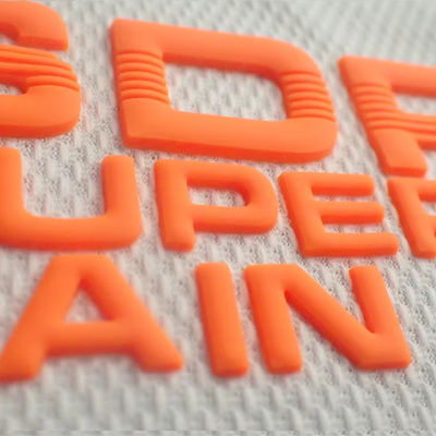 Nhãn silicone có thể rửa được 3D Logo silicone mềm