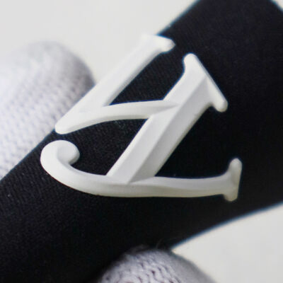 3D Molded Silicone Heat Transfer Label - Custom Logo Emblem for Fashion Apparel & Accessories