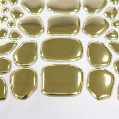 Nhà máy Custom Metallic Gold TPU Heat Transfer Label - Biểu tượng hình dạng không đều cho quần áo sang trọng & quần áo thời trang