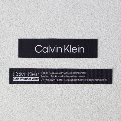 In ấn silicone 3D tùy chỉnh trên dây đai, có thể giặt cho quần áo ngoài trời