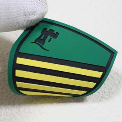 Nhãn hiệu được in trên màn hình silicone tùy chỉnh Kiểm tra nước bền Logo Tag cho quần áo thể thao & đồng phục