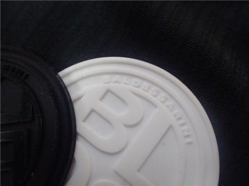 Tùy chỉnh Logo Cao su Patch / Huy hiệu Silicone tròn cho may hoặc túi