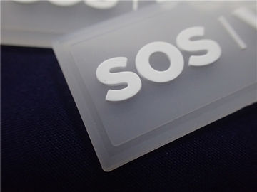 Miếng dán biểu tượng cao su có thể giặt được, may - Trên huy hiệu silicon cho mũ