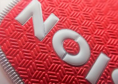 Sắt mềm trên TPU phù hiệu màn hình in lụa 3D Truyền logo nổi