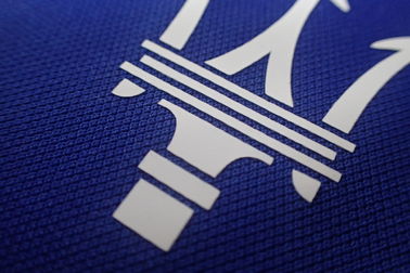 Logo tùy chỉnh mực truyền nhiệt Bản vá nhãn vải cho áo polo Polo Quần áo thể thao