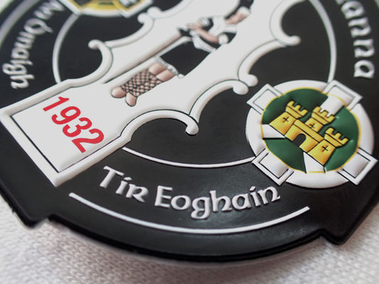 Phù hiệu TPU tùy chỉnh thân thiện với môi trường Logo in nổi 3D Truyền nhiệt cho hàng may mặc