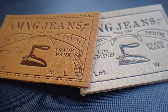 Nhãn vá da quần jean thân thiện với môi trường Logo in nổi cho đồng phục