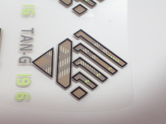 Quần áo 3D Silicone Truyền nhiệt Nhãn Logo tùy chỉnh cho những nơi khác nhau
