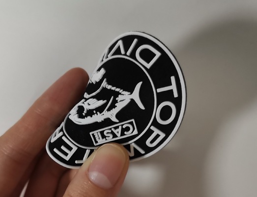 Quần áo tùy chỉnh In chuyển nhiệt Nhãn Logo 3D Silicone