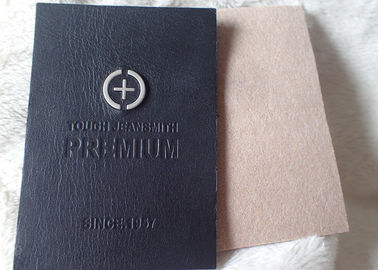 Quần Jean Jeans Leather Patch Labels, Khăn trải bàn Da trên Jeans With Metal Logo